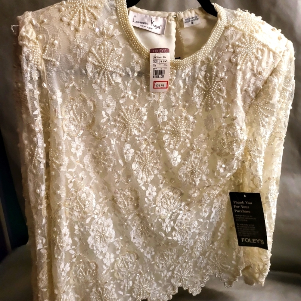 Laurence Zazar Blouse Size Medium with Tags